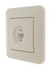 Механизм розетки компьютерной 1-м СП Karina RJ45 крем. LEZARD 707-0388-139 707-0388-139