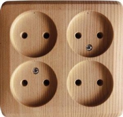 Розетка 4-м ОП Этюд 16А IP20 250В без с заземл. без защ. шторок сосна SE PA16-205D PA16-205D