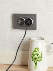 Розетка 2-м СП BRITE РСш12-3-БрС 16А в сборе с заземл. защ. шторки сталь IEK BR-R24-16-K46-F BR-R24-16-K46-F