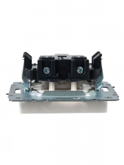 Розетка 1-м СП BRITE РС10-1-0-БрЖ 10А без заземл. без защ. шторок жемчуж. IEK BR-R10-10-K36 BR-R10-10-K36