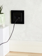 Розетка компьютерная двойная СП RJ45 кат.5E BRITE РК10-2-БрЧ черн. IEK BR-K20-1-K02 BR-K20-1-K02