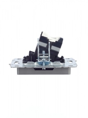 Розетка компьютерная СП RJ45 кат.5E BRITE РК10-БрС сталь IEK BR-K10-1-K46 BR-K10-1-K46