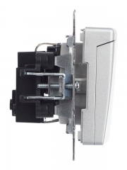 Розетка BRITE РСбш10-3-БрА 16А IP20 с заземл. защ. шторки с крышкой алюм. IEK BR-R16-16-K47 BR-R16-16-K47