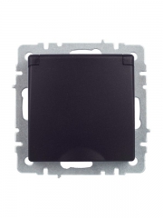 Розетка BRITE РСбш10-3-44-БрЧ 16А IP44 с заземл. защ. шторки с крышкой черн. IEK BR-R16-16-44-K02 BR-R16-16-44-K02