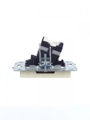 Розетка компьютерная СП RJ45 кат.5E BRITE РК10-БрКр беж. IEK BR-K10-1-K10 BR-K10-1-K10