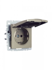 Розетка BRITE РСбш10-3-БрШ 16А IP20 с заземл. защ. шторки с крышкой шампань IEK BR-R16-16-K37 BR-R16-16-K37