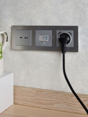 Розетка BRITE USB A+C 18Вт РЮ11-1-БрА алюм. IEK BR-U22-018-K47 BR-U22-018-K47