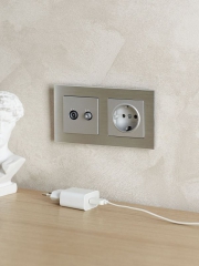 Рамка 2-м BRITE РУ-2-1-БрА металл алюм. IEK BR-M22-M-K47 BR-M22-M-K47