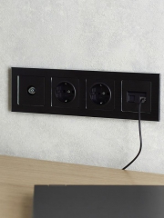 Рамка 4-м BRITE РУ-4-1-БрЧ металл черн. IEK BR-M42-M-K02 BR-M42-M-K02