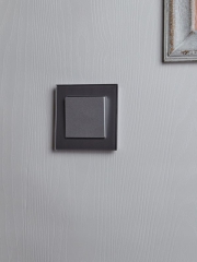 Рамка 1-м BRITE РУ-1-2-БрСе стекло сер. IEK BR-M12-G-K03 BR-M12-G-K03