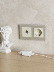 Рамка 2-м BRITE РУ-2-2-БрД стекло дым. IEK BR-M22-G-K30 BR-M22-G-K30