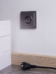 Розетка СП BRITE РСР10-1-0-БрС 10А в сборе без заземл. без защ. шторок сталь IEK BR-R10-10-K46-F BR-R10-10-K46-F