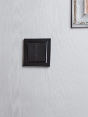 Выключатель 2-кл. СП BRITE ВСР10-2-0-БрЧ 10А в сборе черн. IEK BR-V20-0-10-K02-F BR-V20-0-10-K02-F