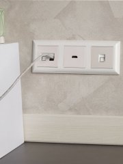 Рамка 3-м BRITE РУ-3-Бр бел./бел. IEK BR-M32-12-K01 BR-M32-12-K01