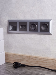 Рамка 4-м BRITE РУ-4-Бр алюм./алюм. IEK BR-M42-12-K47 BR-M42-12-K47