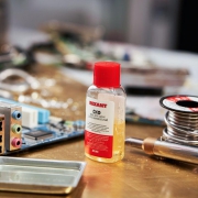 Флюс для пайки СКФ спирто-канифольный 30мл Rexant 09-3640 09-3640