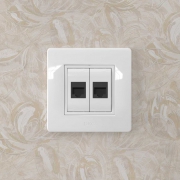 Розетка компьютерная 1-м СП 1мод. Brava RJ45 кат.5E разъем Hyperline бел. DKC 76654B 76654B