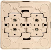 Розетка 4-м ОП Этюд 16А IP20 250В без с заземл. без защ. шторок крем. SE PA16-205K PA16-205K