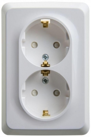 Розетка 2-м СП Этюд 16А IP20 250В с заземл. защ. шторки бел. SE PC16-108B PC16-108B