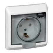 Розетка 1-м СП Этюд 16А IP44 250В с заземл. защ. шторки бел. SE PC16-044B PC16-044B
