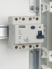 Выключатель дифференциального тока (УЗО) 4п 40А 30мА тип AC ВД1-63 GENERICA MDV15-4-040-030 MDV15-4-040-030