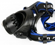 Фонарь налобный E150 (аккум. 220В CREE 3Вт пласт. бокс; черн.) Ultraflash 12188 12188