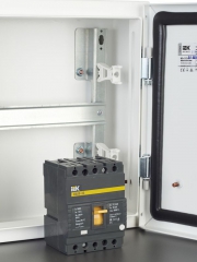 Выключатель автоматический 3п 160А 35кА ВА 88-33 ИЭК SVA20-3-0160 SVA20-3-0160