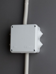 Коробка распаячная ОП 100х100х50 IP44 KM41233 (6 каб. ввод.) ИЭК UKO11-100-100-050-K41-44 UKO11-100-100-050-K41-44