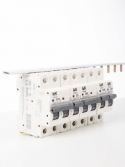 Шина соединительная PIN 3п 100А (дл.1м) ИЭК YNS21-3-100 YNS21-3-100