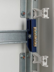 Шина нулевая ШНИ-6х9-6-Д-С на DIN-изол. ШНИ ИЭК YNN10-69-6D-K07 YNN10-69-6D-K07