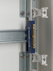 Шина нулевая на DIN-изол. ШНИ 6х9-8-Д-С ИЭК YNN10-69-8D-K07 YNN10-69-8D-K07