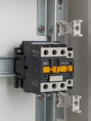 Контактор КМИ-23210 32А 220В IEK KKM21-032-230-10 KKM21-032-230-10