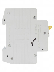 Выключатель автоматический модульный 1п C 16А 6кА ВА47-60M IEK MVA31-1-016-C MVA31-1-016-C