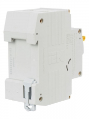 Выключатель авт. дифф. тока 2п (1P+N) C 6А 30мА тип A 6кА АВДТ-32 2мод. IEK MAD22-5-006-C-30 MAD22-5-006-C-30