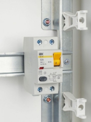 Выключатель дифф. тока (УЗО) 2п 32А 30мА тип AC ВД1-63 IEK MDV10-2-032-030 MDV10-2-032-030