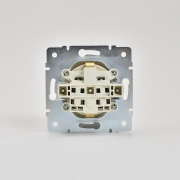 Механизм розетки 1-м СП Karina с заземл. термопласт крем. LEZARD 707-0388-122B 707-0388-122B