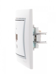 Розетка компьютерная 1-м СП Mira RJ45 бел./сер. LEZARD 701-0215-139 701-0215-139