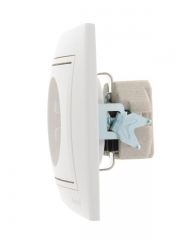 Розетка 1-м СП Mira 16А IP20 с заземл. с бел. вставкой керамика бел. LEZARD 701-0202-122 701-0202-122