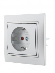 Розетка 1-м СП Mira 16А IP20 с заземл. защ. шторки со вставкой керамика сер. метал. LEZARD 701-1010-124 701-1010-124