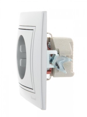 Розетка 1-м СП Mira 16А IP20 с заземл. защ. шторки со вставкой керамика сер. метал. LEZARD 701-1010-124 701-1010-124