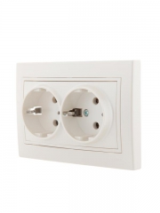 Розетка 2-м СП Mira 16А IP20 с заземл. со вставкой керамика жемчуж./бел. перламутр. LEZARD 701-3030-127 701-3030-127