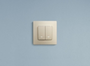 Выключатель 2-кл. СП Etika 10А IP20 250В 10AX с подсветкой/индикацией безвинт. зажимы механизм сл. кость Leg 672304 672304