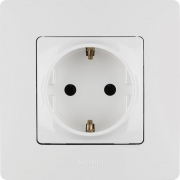 Розетка 1-м СП Etika 16А IP20 250В 2P+E с заземл. немецк. стандарт винт. клеммы механизм бел. Leg 672221 672221