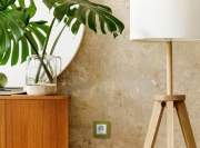 Розетка 1-м СП Etika 16А IP31 250В 2P+E с заземл. защ. шторки немецк. стандарт винт. клеммы механизм бел. Leg 672222 672222