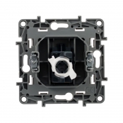 Розетка компьютерная 1-м СП Etika RJ45 кат.5E UTP механизм бел. Leg 672241 672241