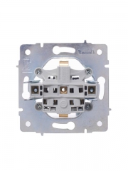 Розетка 1-м СП Vesna с заземл. ПБТ механизм бел. LEZARD 742-0288-122B 742-0288-122B