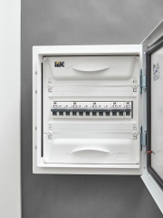 Выключатель автоматический 3п C 63А M06N ARMAT IEK AR-M06N-3-C063 AR-M06N-3-C063