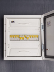 Выключатель автоматический модульный 1п C 6А 6кА ВА47-60M IEK MVA31-1-006-C MVA31-1-006-C