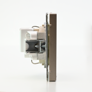 Розетка ArtGallery 16А с заземл. защ. шторки механизм шампань SE GAL000545 GAL000545