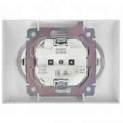 Розетка 2-м SKANDY 16А с заземл. защ. штроки в сборе SK-R07W арктич. бел. IEK SK-R24-16-K01-F SK-R24-16-K01-F